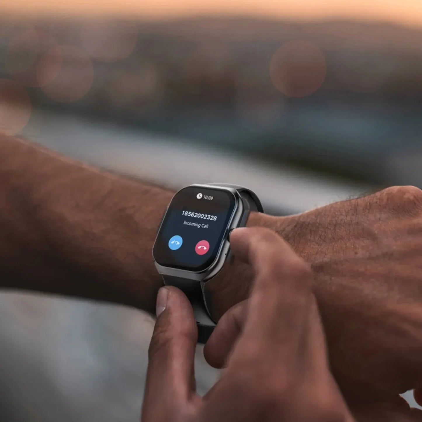 Men's AMOLED Bluetooth Smartwatch – IP67 Waterproof